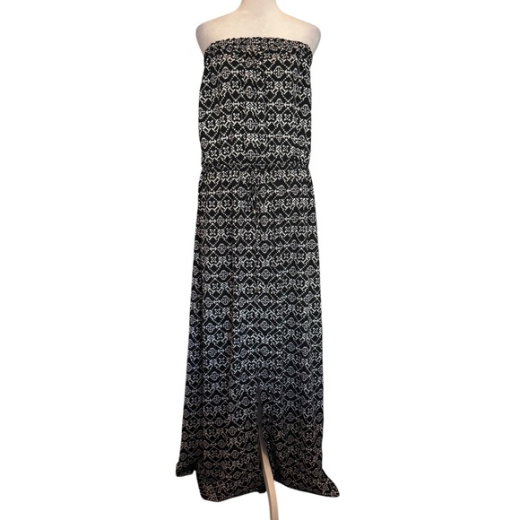 Xhilaration Dress Size XXL Strapless Elastic Waist Black White Summer Spring - Picture 1 of 9